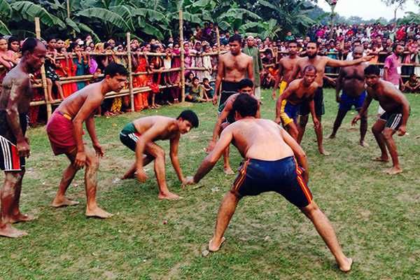 বাংলাদেশের জাতীয় খেলা হা-ডু-ডু (The national game of Bangladesh; Ha Doo Doo)